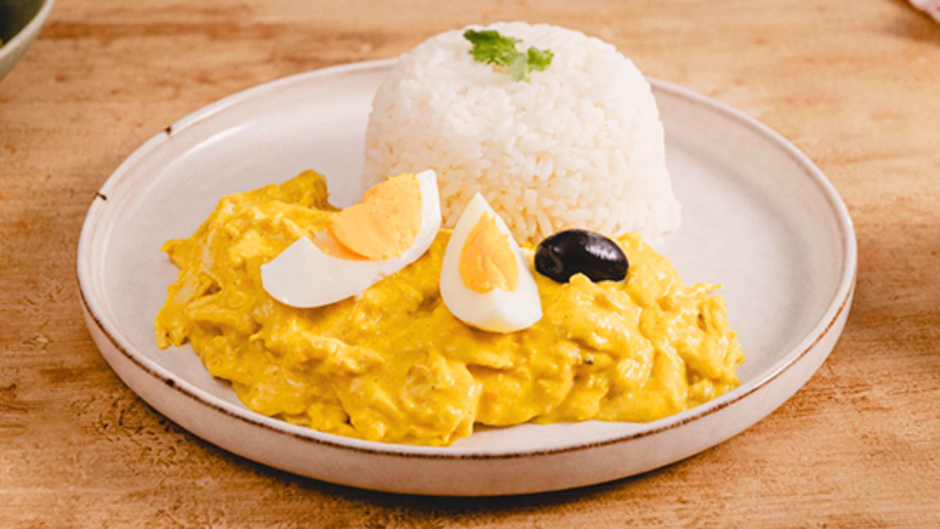 Ají de Gallina (Creamy Chicken)
