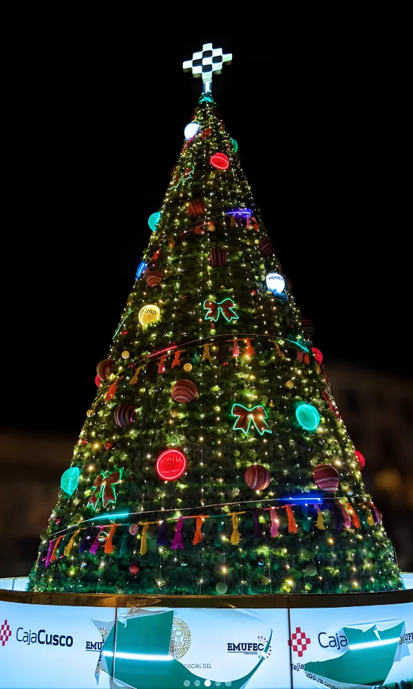 Árbol de Navidad Cusco Qoricancha