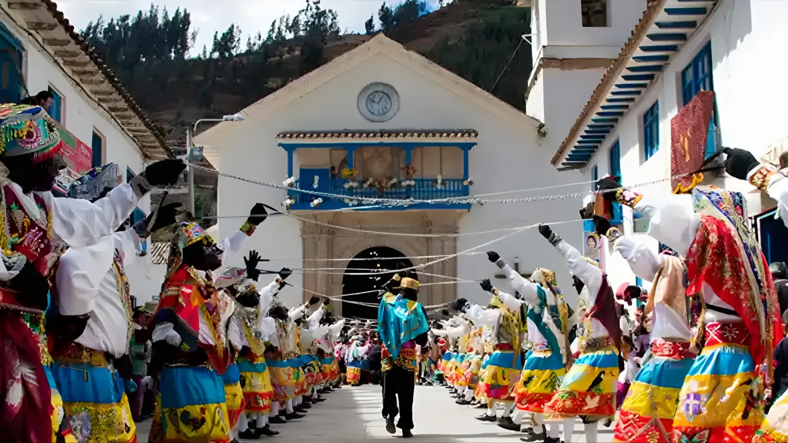 Ciudad de Paucartambo en Cusco