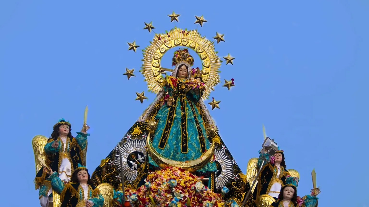 El papel de la Virgen como protectora de Puno