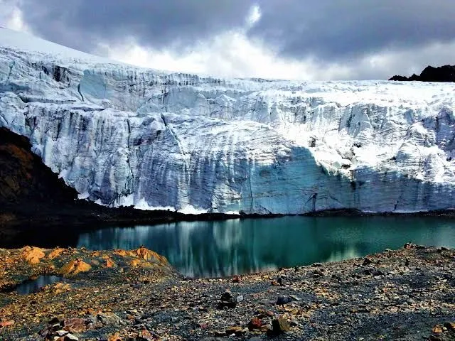 Glaciar Pastoruri atractivo turístico de Huaraz y ruta del cambio climático