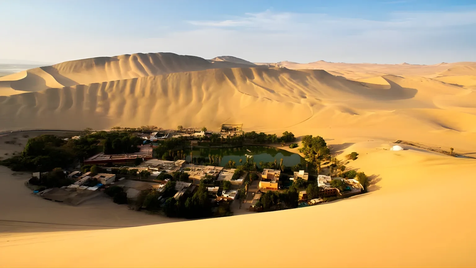 Ica-El Oasis De Huacachina