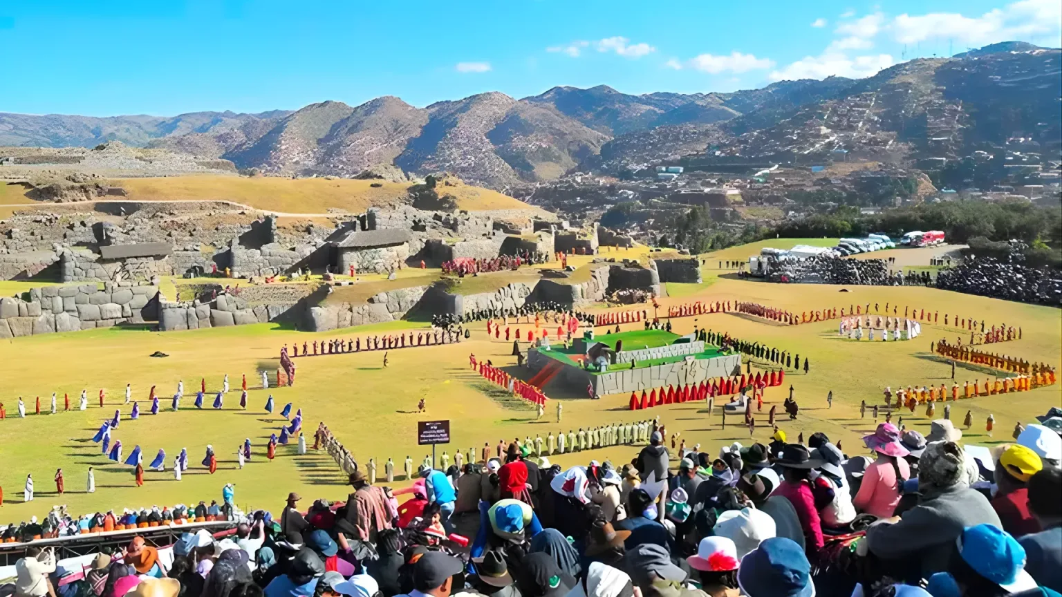 Ladera gratis en Sacsayhuamán