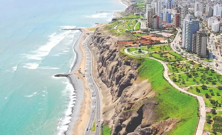 LA COSTA VERDE