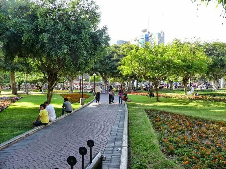 PARQUE KENNEDY