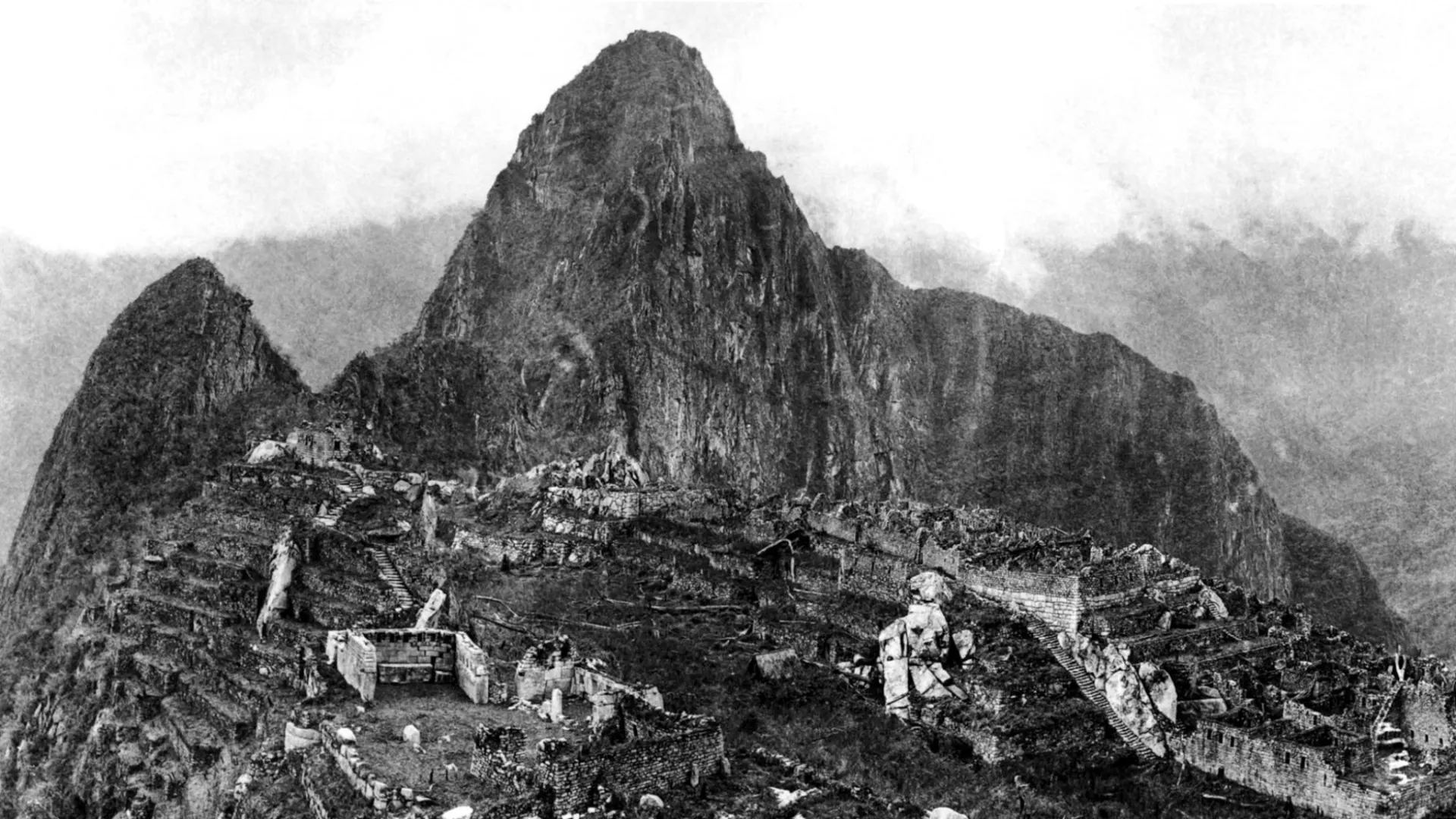 Primeras fotografías de Machu Picchu