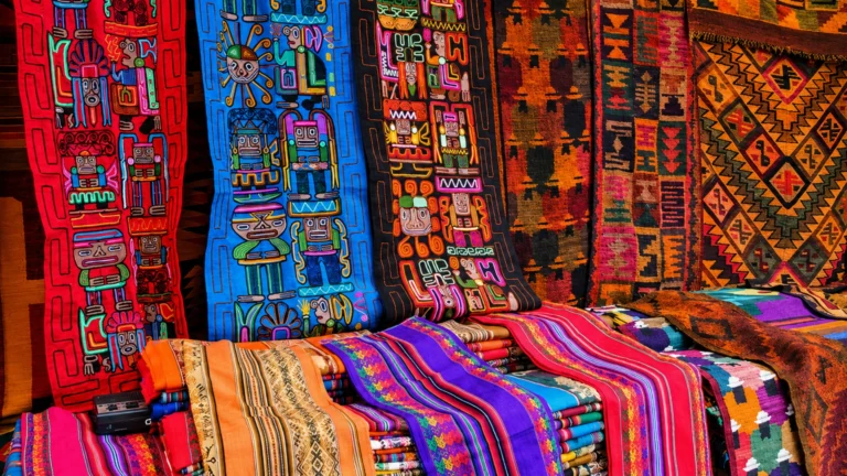 Textiles andinos del Valle Sagrado de Perú