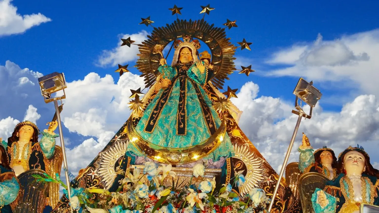 Virgen de la Candelaria en Puno