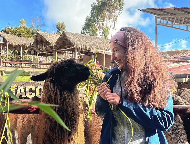 Tour in Cusco with Uros Expeditions visiting Humantay Lake, Rainbow Mountain, and the main attractions of the Sacred Valley