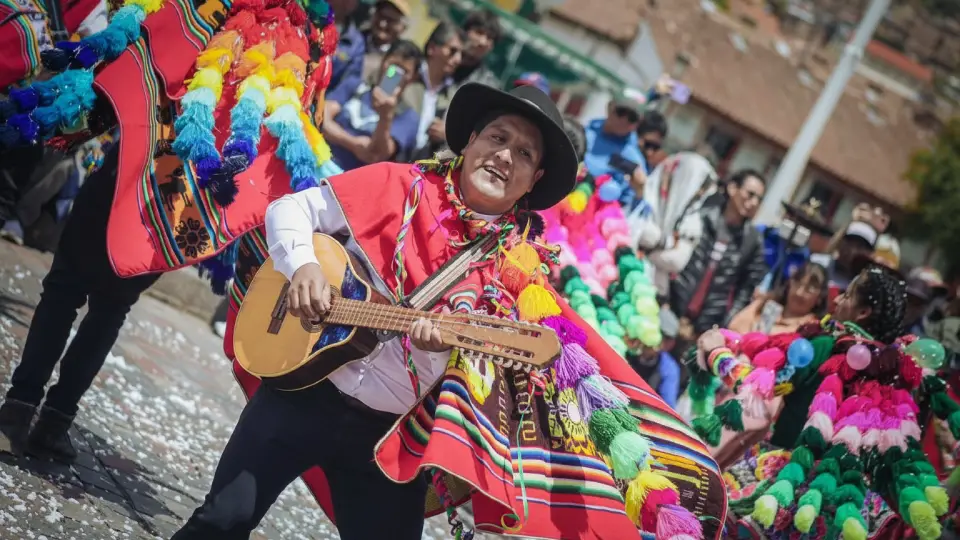 Dances and music in the streets of Cusco