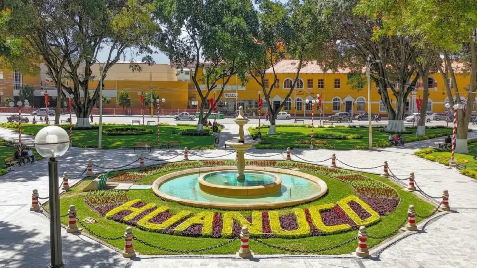 Plaza de armas de Huánuco Perú