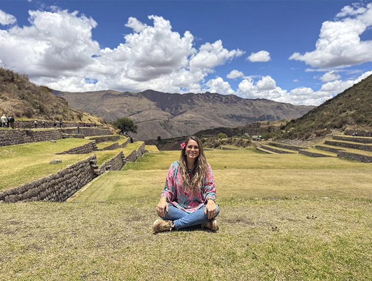 Panoramic view of Tipón’s terraces and irrigation channels, a masterpiece of Inca hydraulic engineering in the South Valley of Cusco.
