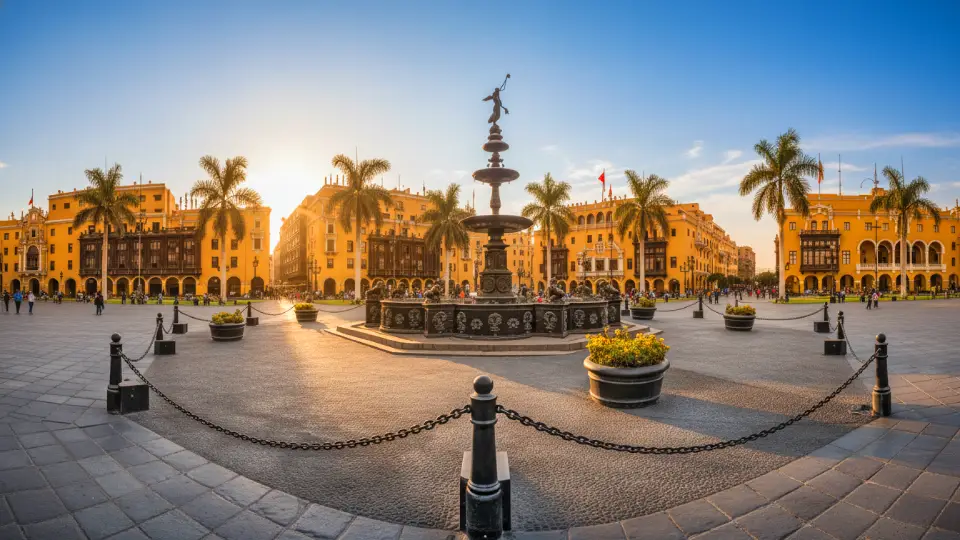 Plaza de armas de la ciudad de Lima, capital del Perú