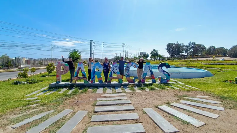 paracas plaza