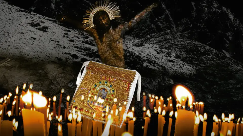 Lighting candles behind the sacred rock of the Lord of Qoyllority