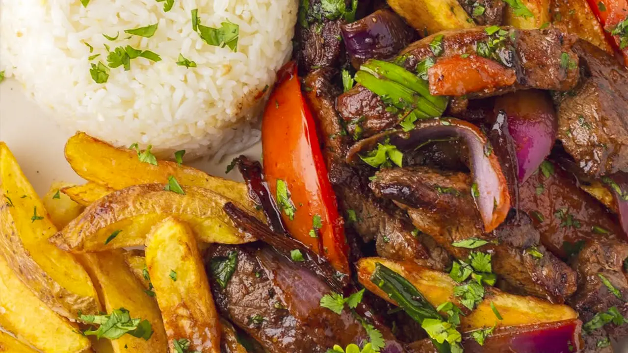 Ingredients that support peruvian food and boost gastronomic tourism