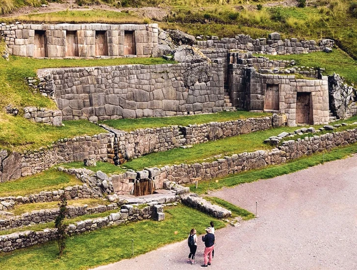 Fuentes ceremoniales de Tambomachay, conocido como el Baño del Inca, cerca de Cusco.
